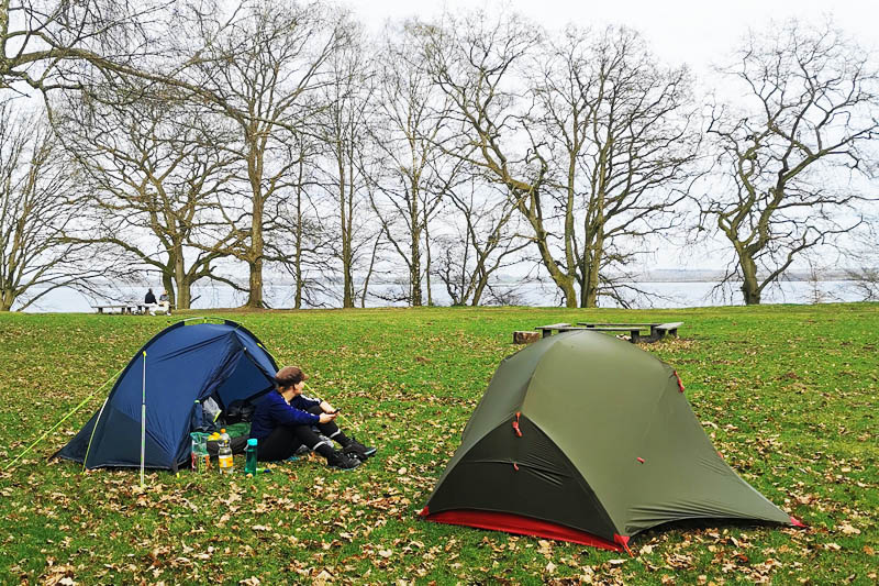 Teltplads Søskoven, Graverhus